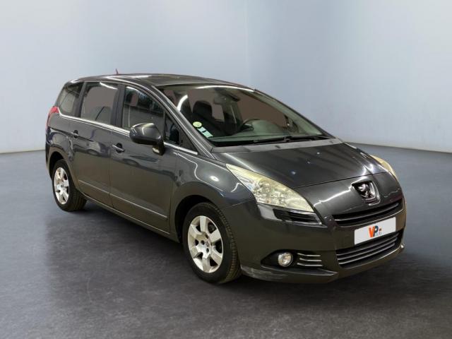 Peugeot 5008 image 4