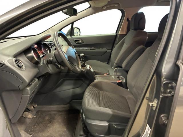 Peugeot 5008 image 6