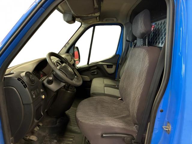 Renault Master image 7
