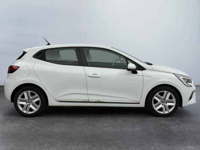 Renault Clio image 8