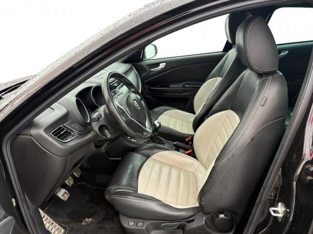 Alfa Romeo Giulietta image 3