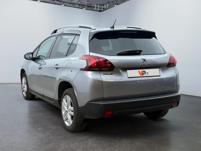 Peugeot 2008 image 8