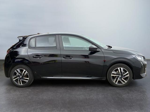Peugeot 208 image 2