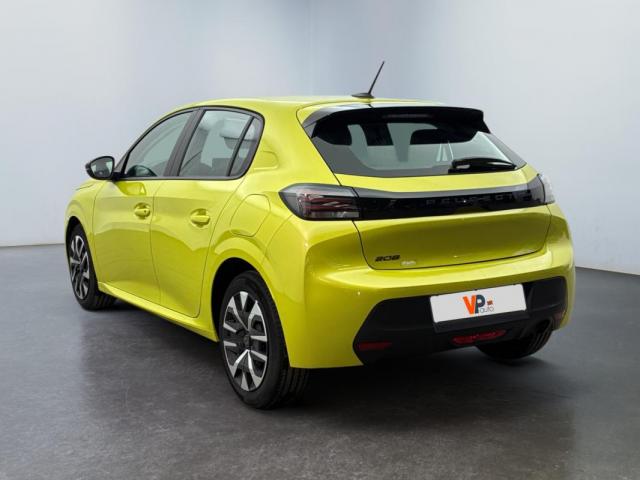 Peugeot 208 image 5