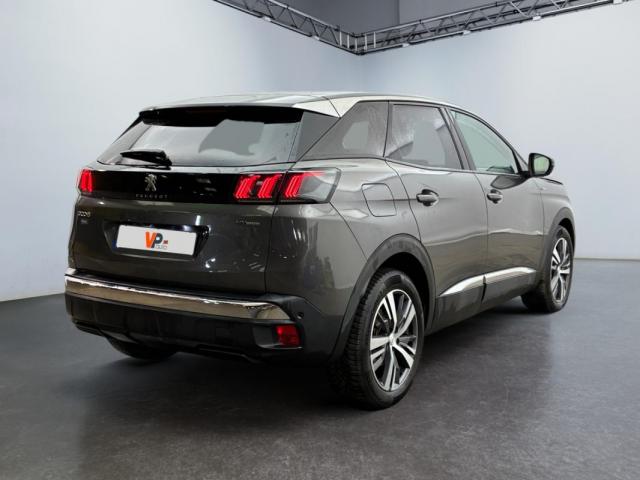 Peugeot 3008 image 1