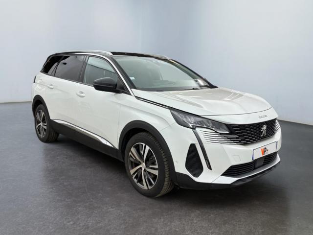 Peugeot 5008 image 1
