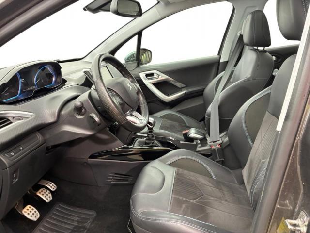 Peugeot 2008 image 8