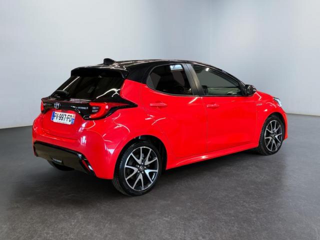 Toyota Yaris image 2