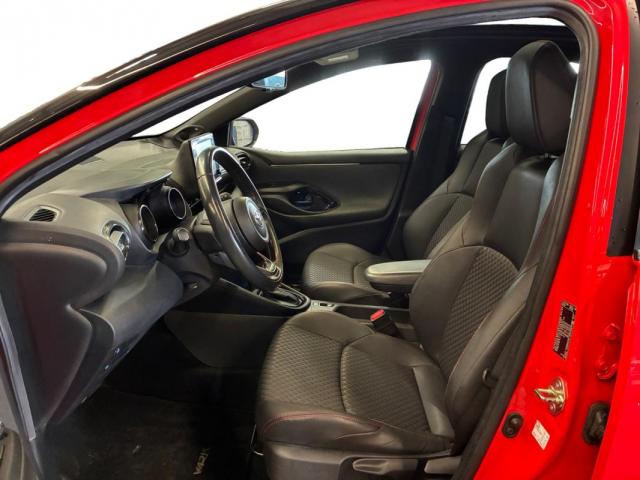 Toyota Yaris image 7