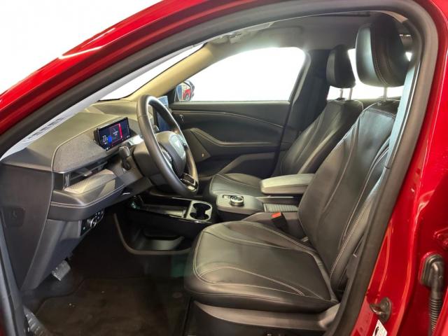 Ford Mustang Mach-E image 8