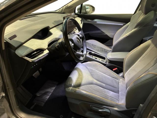 Skoda Enyaq image 4