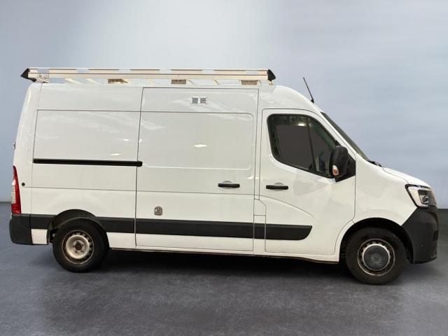 Renault Master image 8