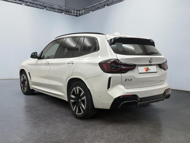 Bmw Ix3 image 4