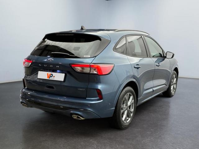 Ford Kuga image 2