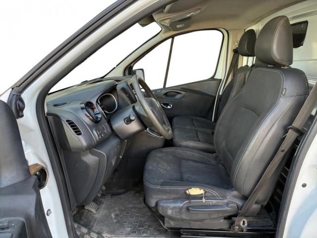 Renault Trafic image 4