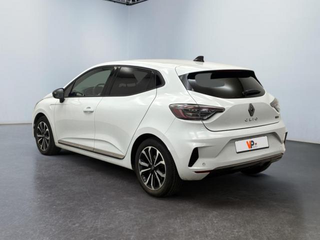 Renault Clio image 1