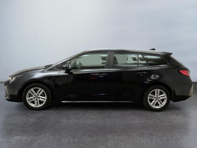 Toyota Corolla Touring Sports image 3