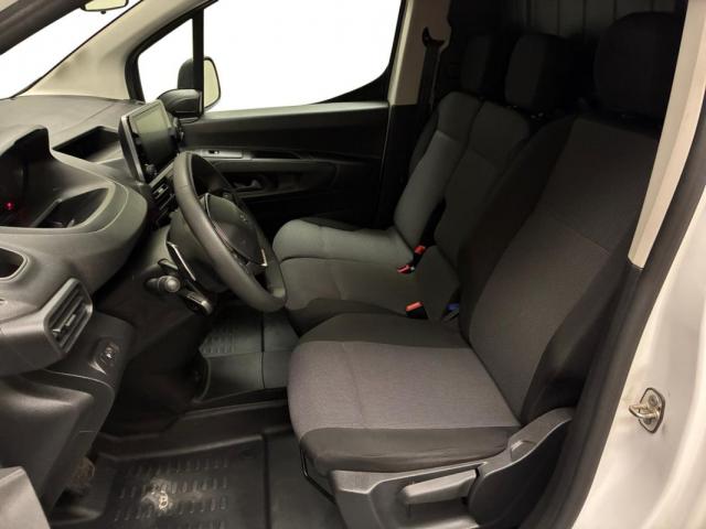 Peugeot Partner image 8