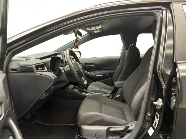 Toyota Corolla Touring Sports image 2