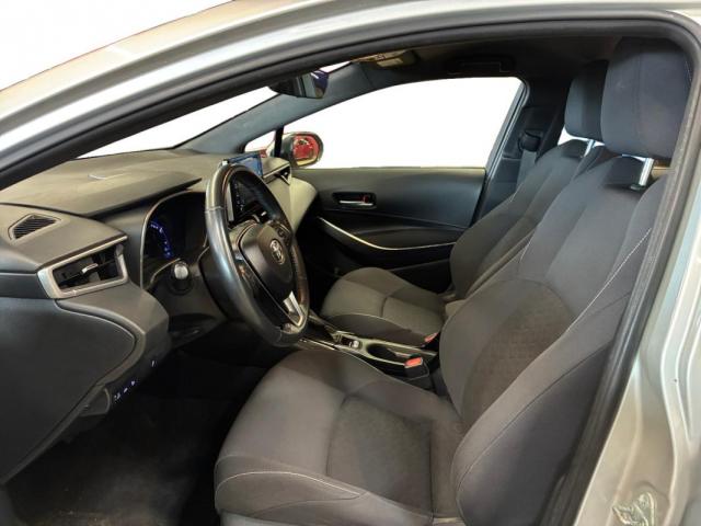 Toyota Corolla Touring Sports image 3