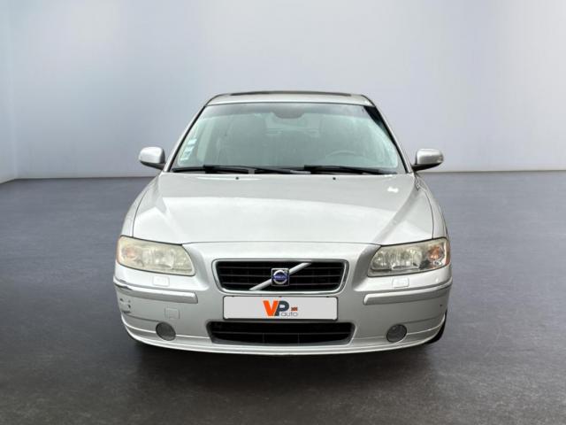 Volvo S60 image 4