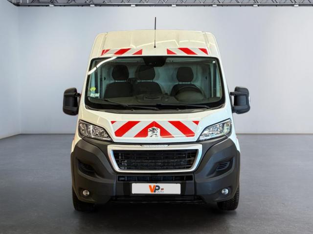 Peugeot Boxer image 8