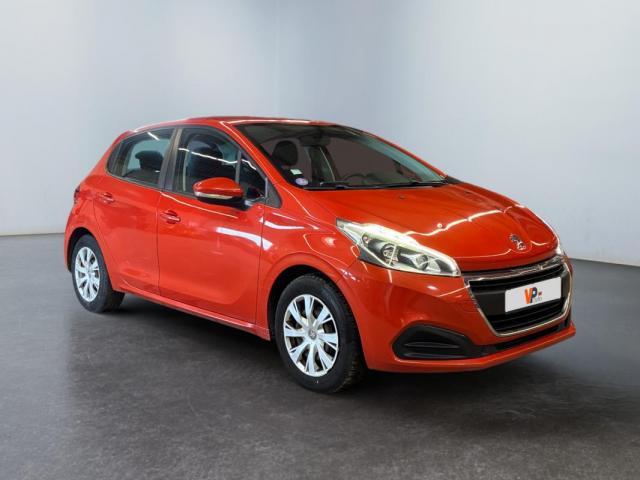 Peugeot 208 image 1