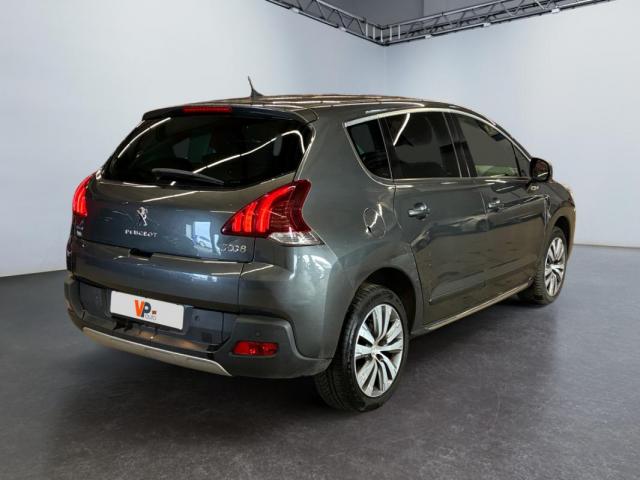 Peugeot 3008 image 3