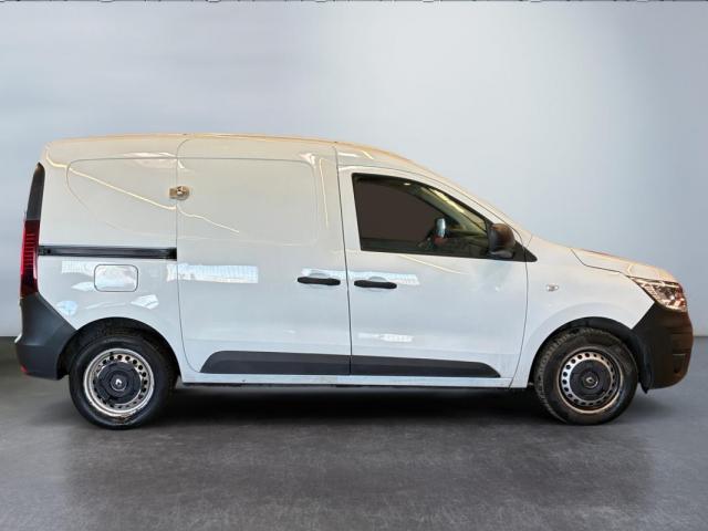 Renault Express Van image 3