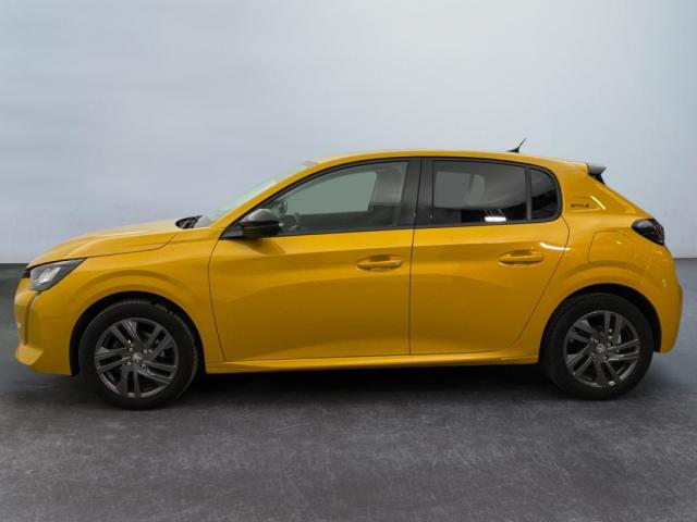 Peugeot 208 image 1