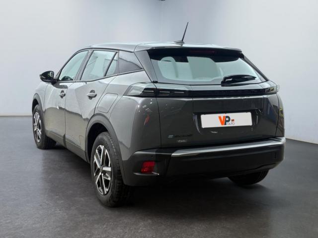 Peugeot 2008 image 2