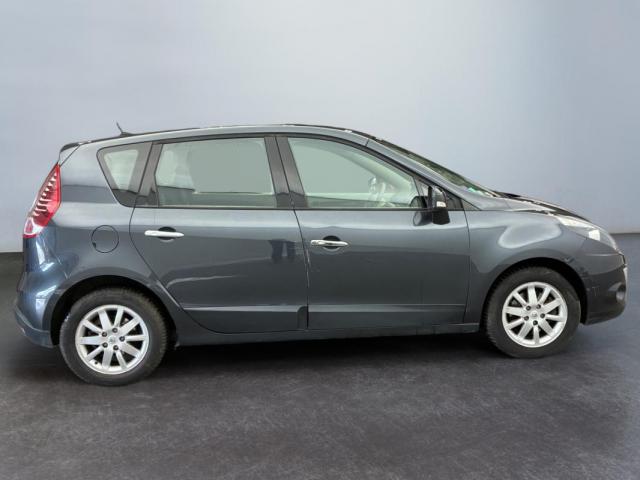 Renault Scénic image 2