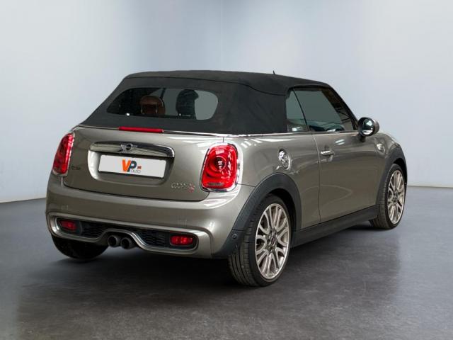 Mini Cabrio image 3