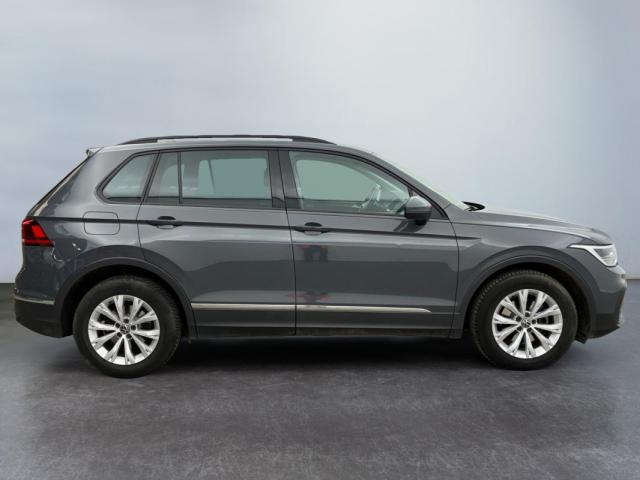 Volkswagen Tiguan image 6