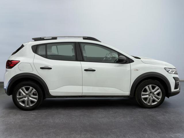 Dacia Sandero image 8