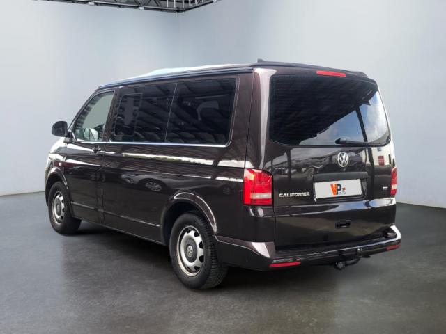 Volkswagen California image 7