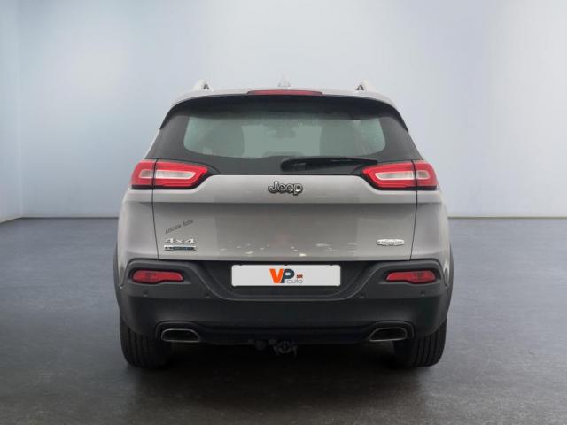 Jeep Cherokee image 7