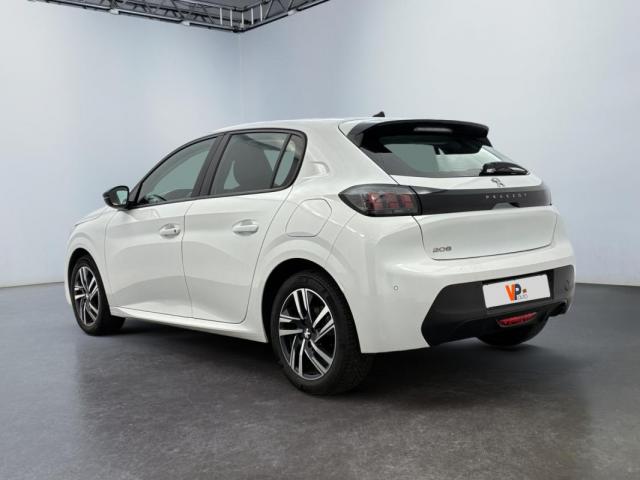 Peugeot 208 image 7