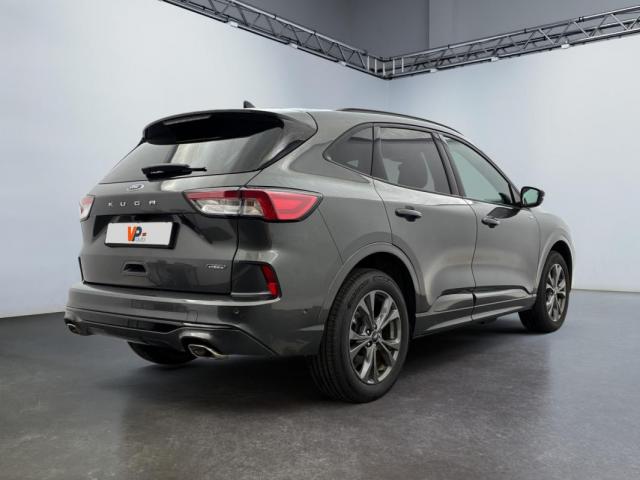 Ford Kuga image 8
