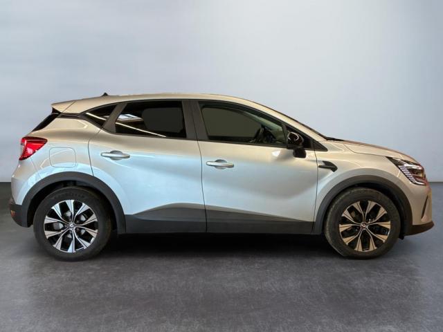 Renault Captur image 3