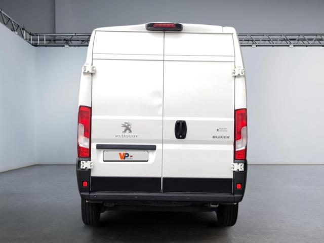 Peugeot Boxer image 1