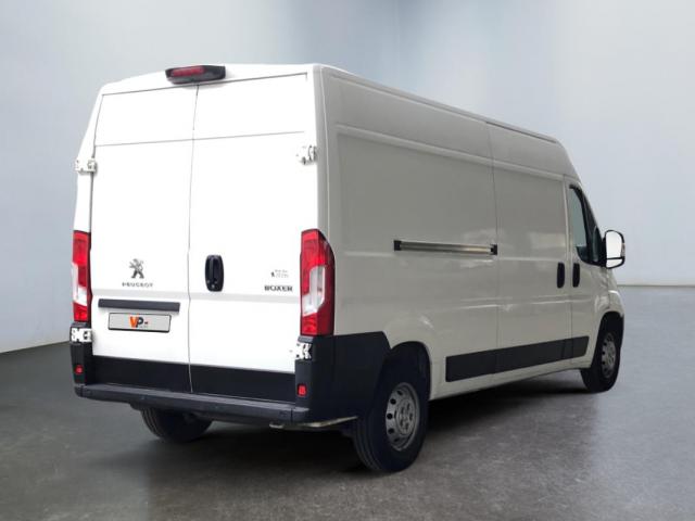 Peugeot Boxer image 2