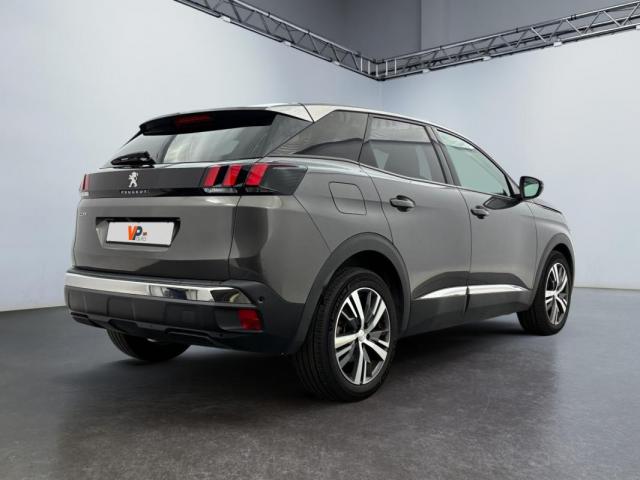 Peugeot 3008 image 2
