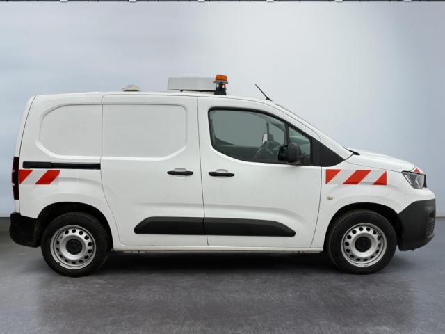 Peugeot Partner image 2