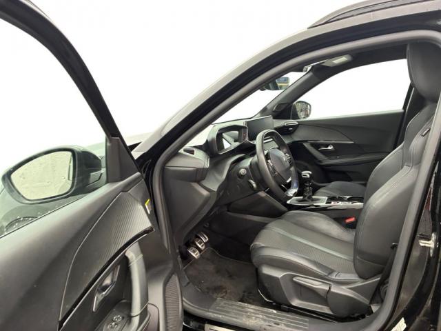 Peugeot 2008 image 6