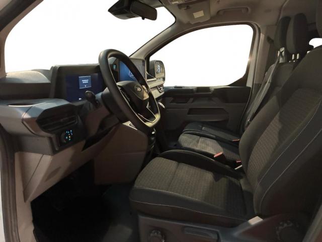 Ford Transit Custom Kombi image 1