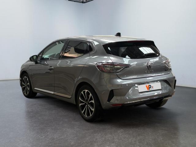 Renault Clio image 2