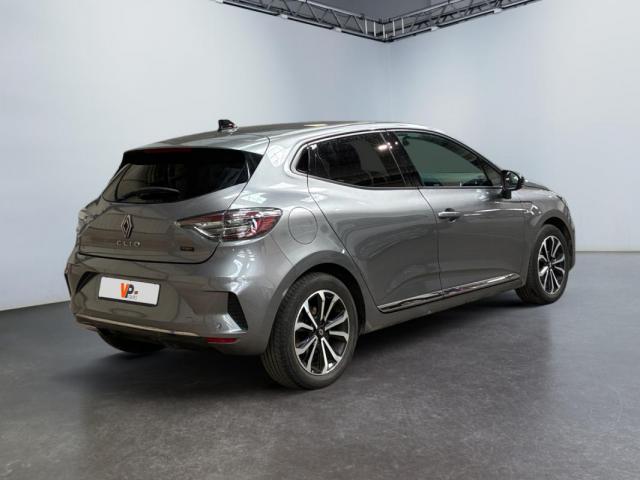 Renault Clio image 8