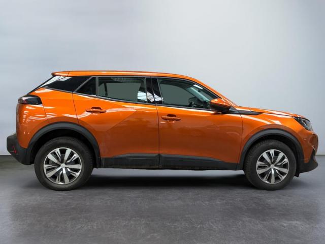 Peugeot 2008 image 2