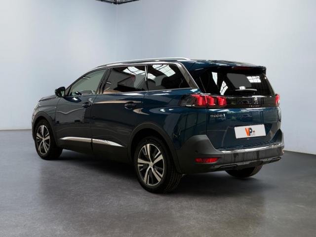 Peugeot 5008 image 2